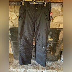 Outdoor gear size medium black waterproof / insulated pants
